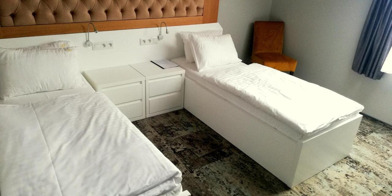 Hotel Sjesta Nowa Sol Kültér fotó