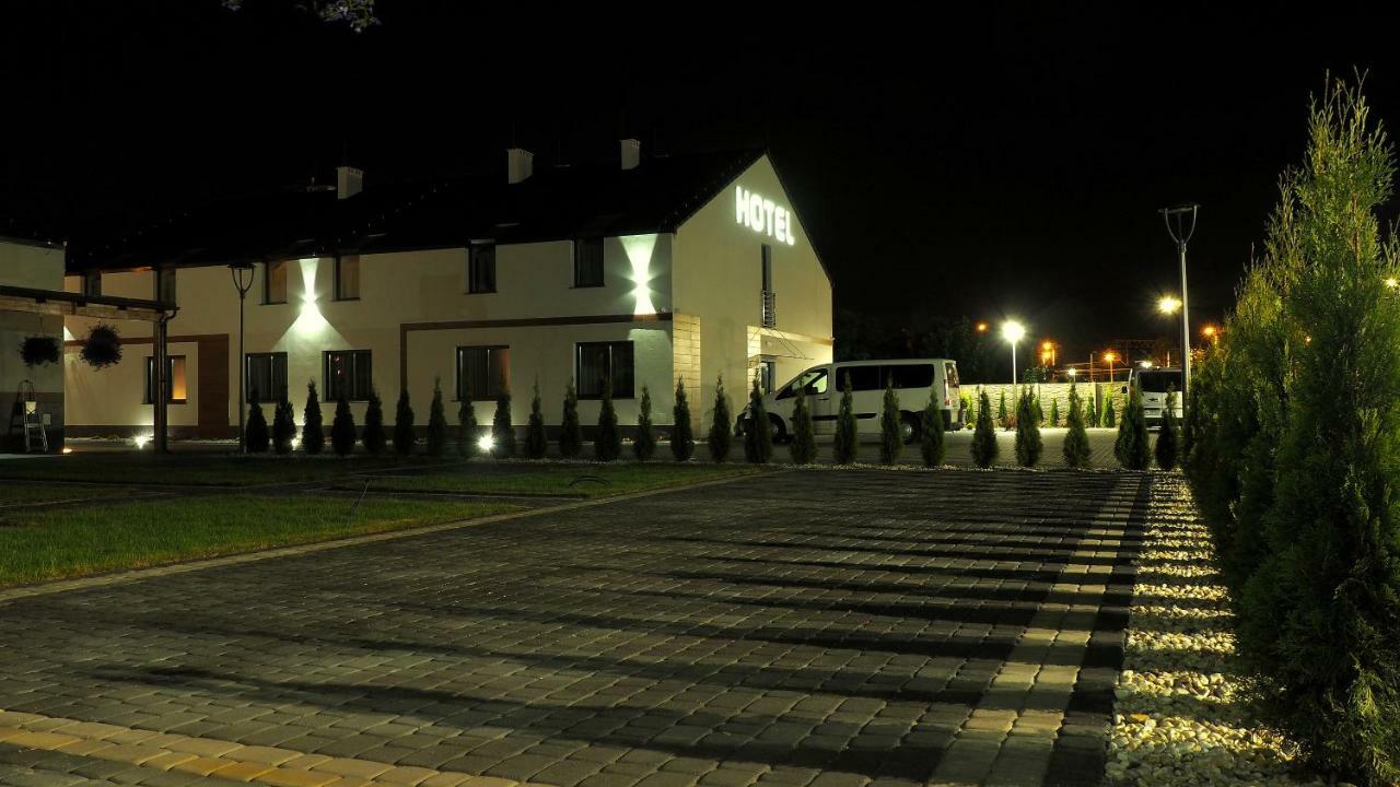 Hotel Sjesta Nowa Sol Kültér fotó