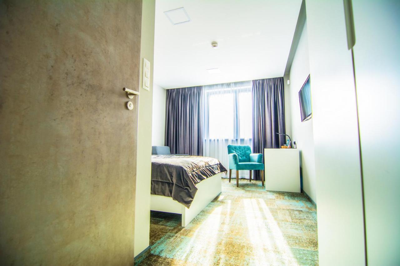 Hotel Sjesta Nowa Sol Kültér fotó