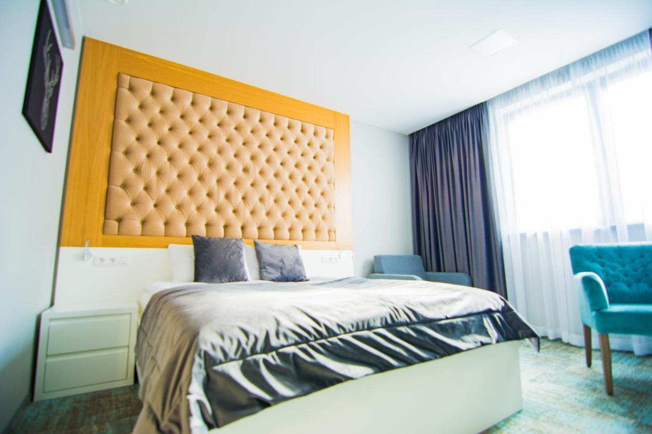 Hotel Sjesta Nowa Sol Kültér fotó